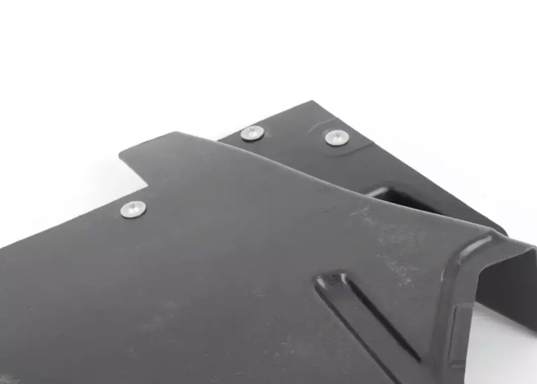 NEW BMW X5 E70 FRONT ENGINE COMPARTMENT SHIELDING 51757205147 7205147 ORIGINAL