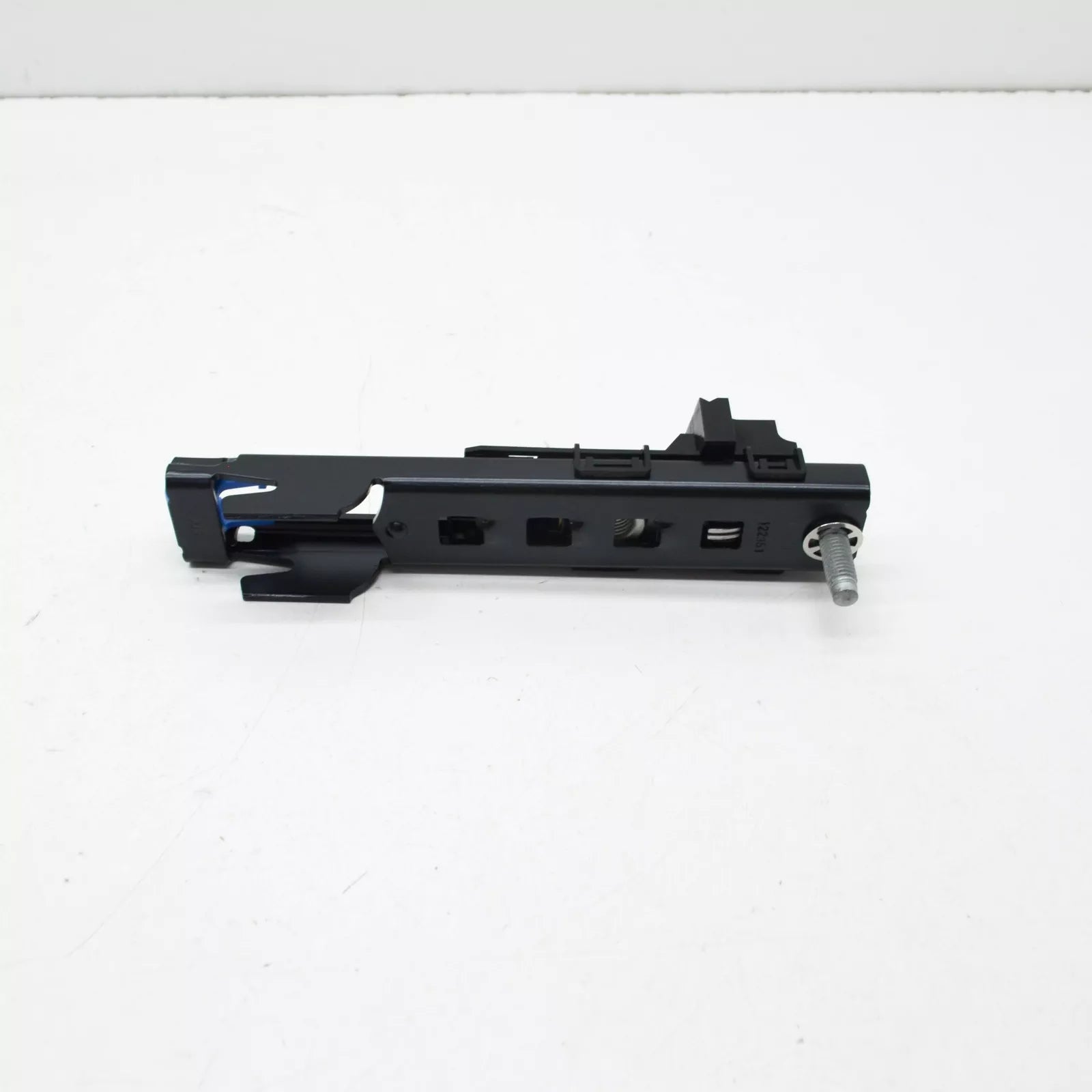 NEW MB VITO W447 RO B-PILLAR SEAT BELT HEIGHT ADJUSTMENT A4478600088 ORIGINAL