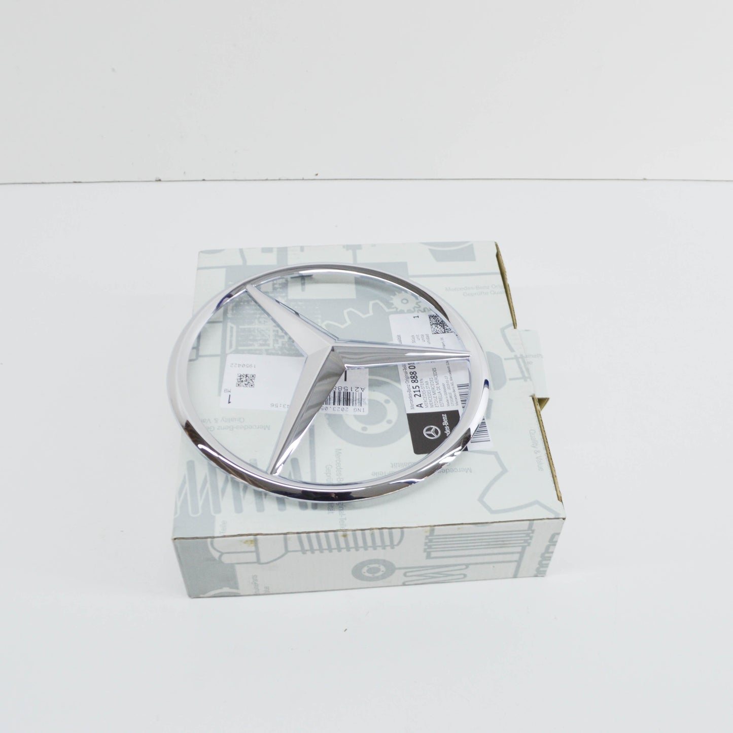 NEW MERCEDES-BENZ CL C215 SILVER RADIATOR GRILLE STAR BADGE EMBLEM A2158880186