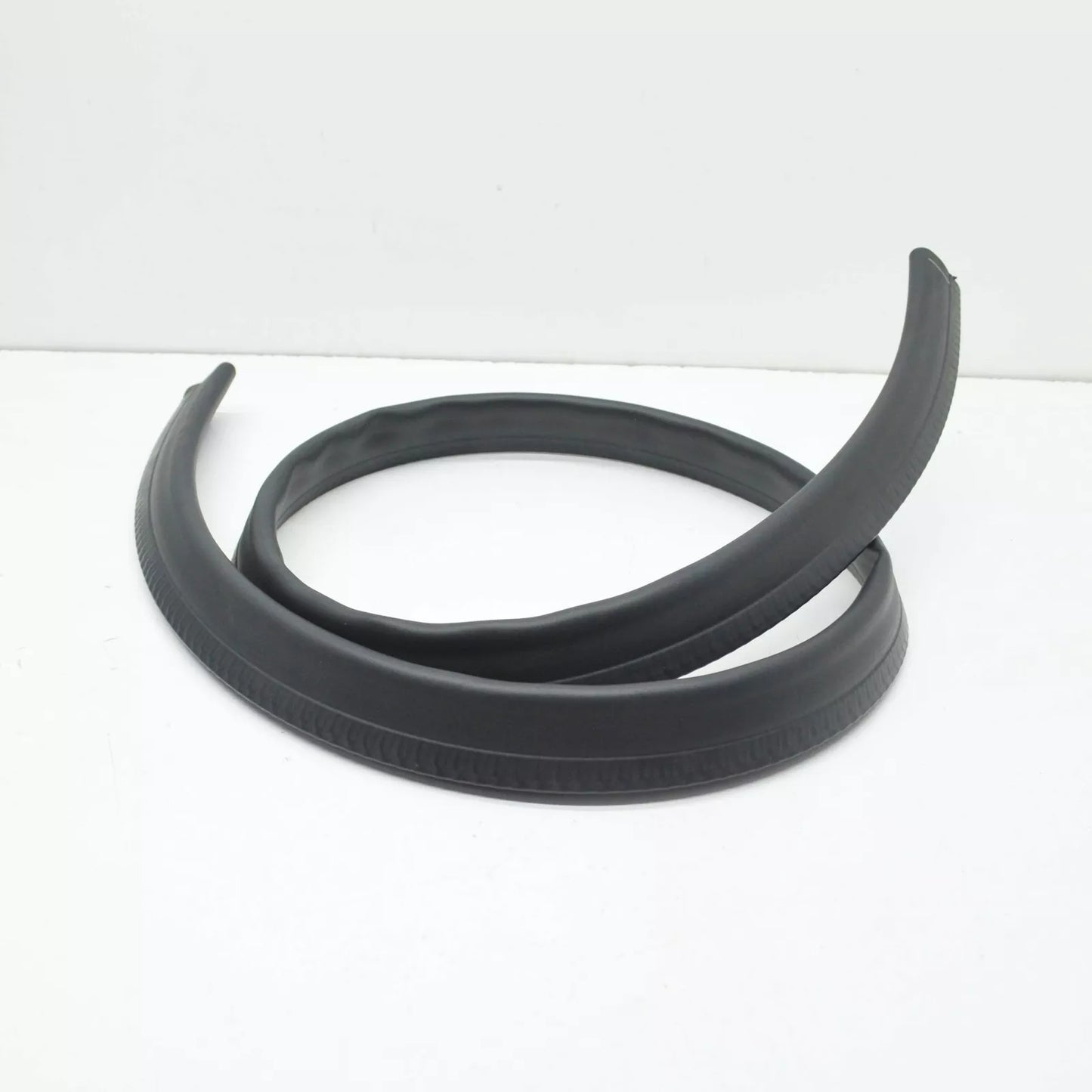 NEW MERCEDES-BENZ E W213 ENGINE BONNET HOOD RUBBER SEAL A2138870098