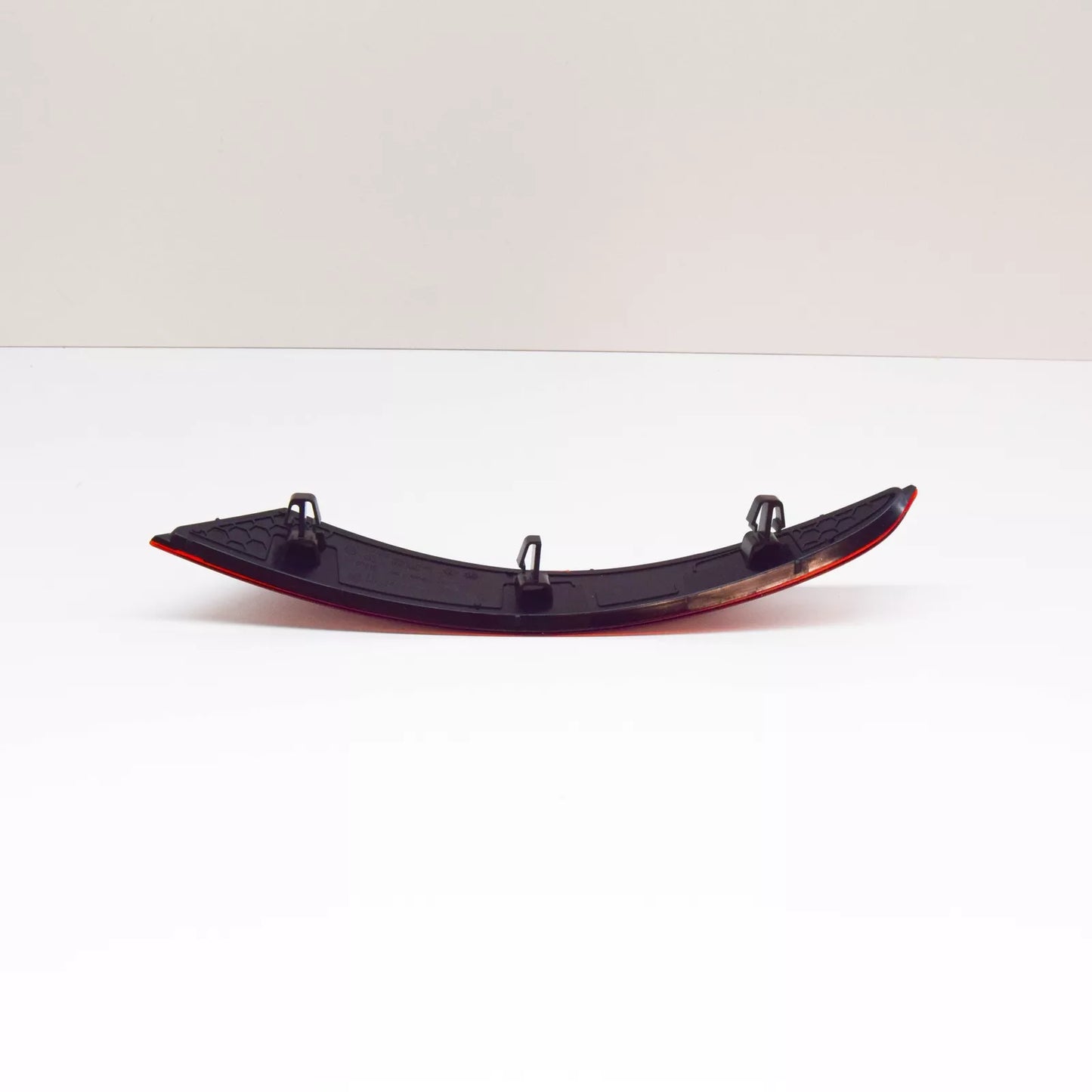 NEW CUPRA FORMENTOR REAR LEFT BUMPER REFLECTOR 5FF945105 ORIGINAL
