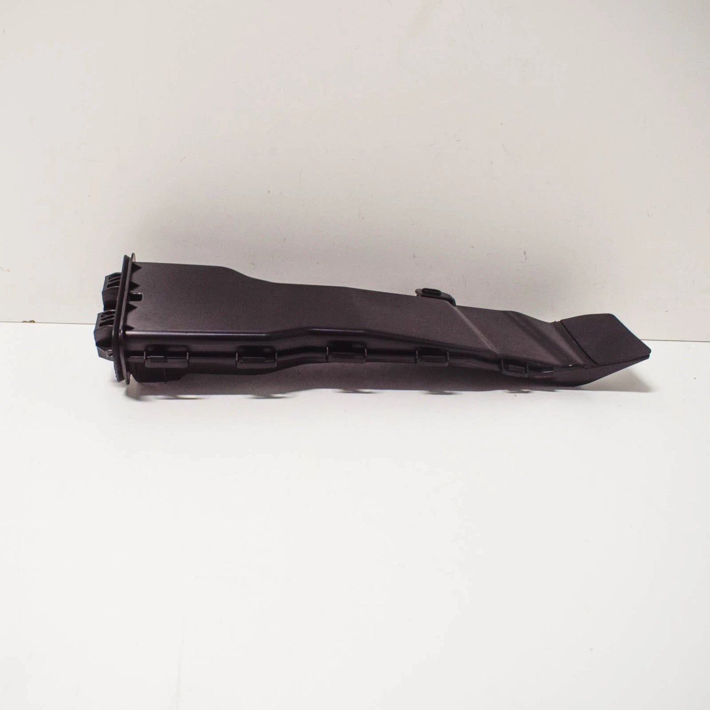 NEW MERCEDES BENZ E W213 LEFT WATER DRAIN TUBE CHANNEL A2538320500 ORIGINAL