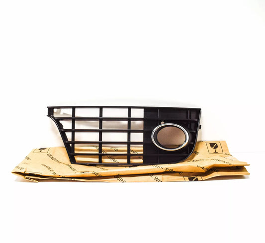 NEW AUDI TT 8J RIGHT FOG LIGHT GRILLE 8J0807682F01C