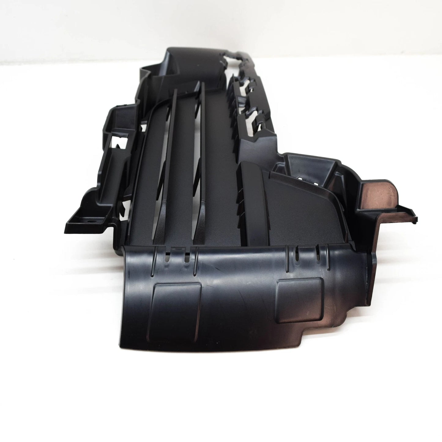 NEW BMW X5 F15 FRONT BUMPER BLACK CLOSED GRILLE LEFT 7307993 51117307993