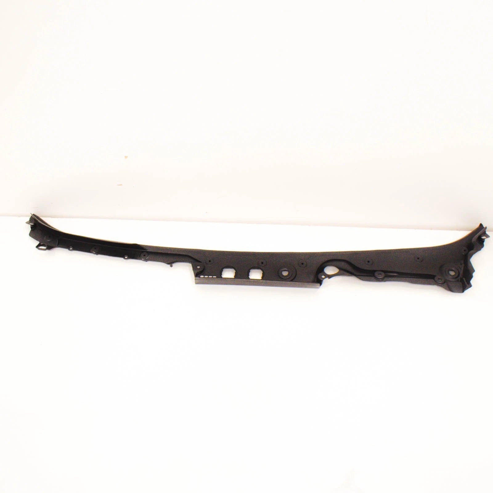 NEW BMW 5 F10 FRONT WINSHIELD COWL PANEL COVER LHD 51717203124 ORIGINAL