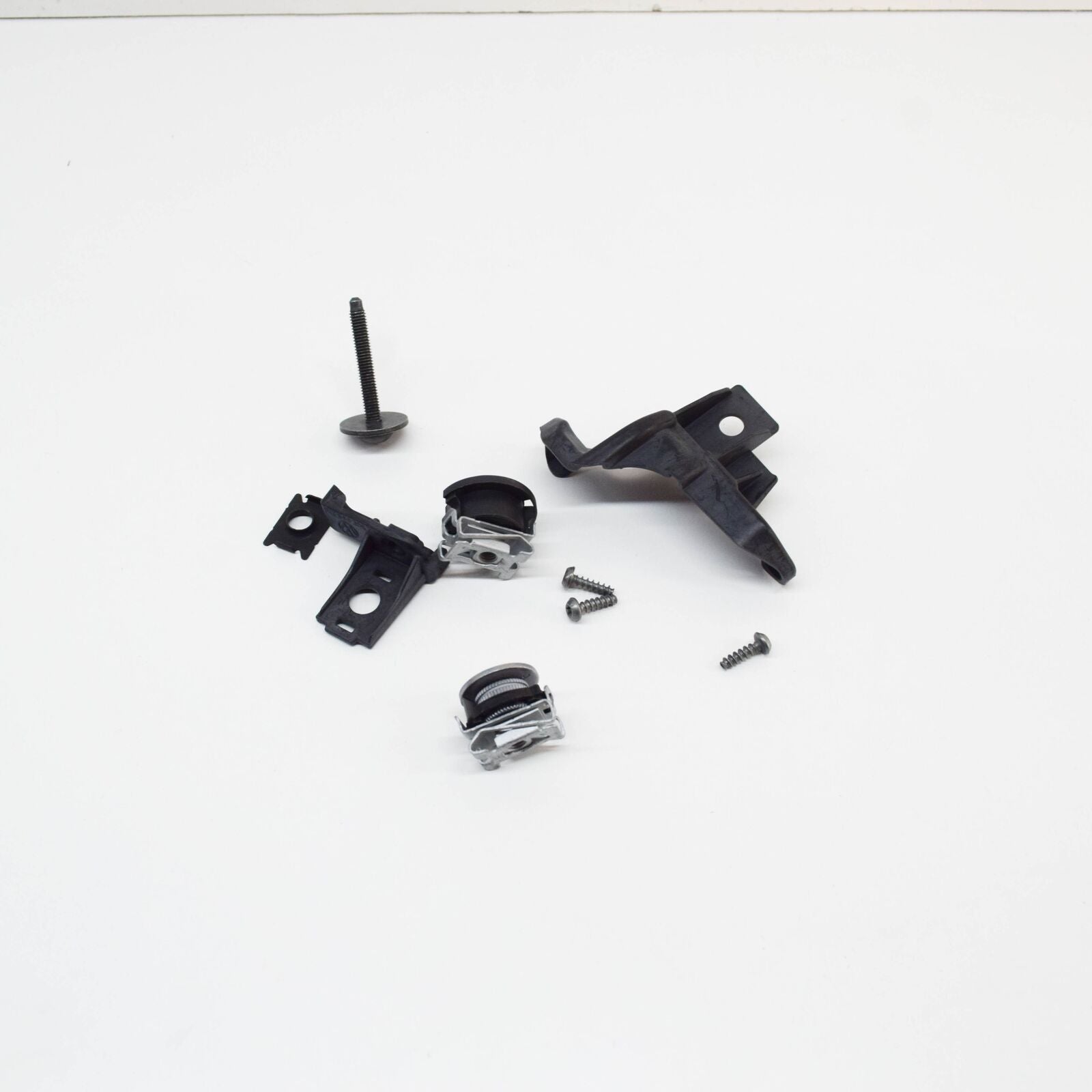 NEW VW GOLF MK7 FRONT RIGHT HEADLAMP HOUSING REPAIR KIT 5GE998226 ORIGINAL