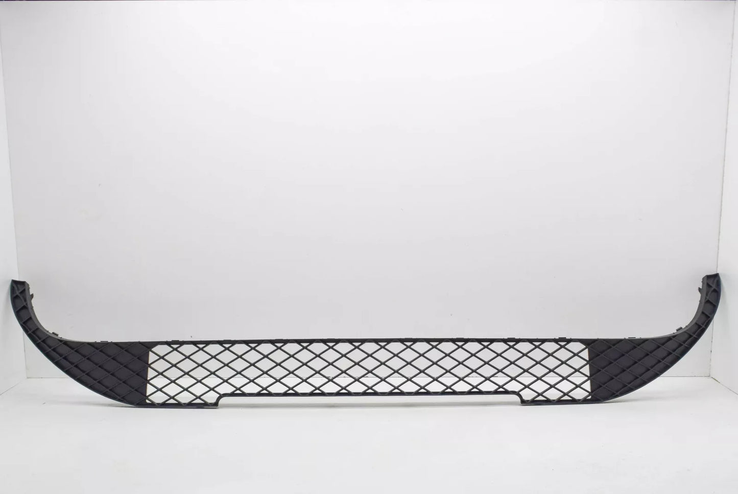 NEW MERCEDES-BENZ A W176 FRONT BUMPER LOWER GRILLE A1768850022 ORIGINAL