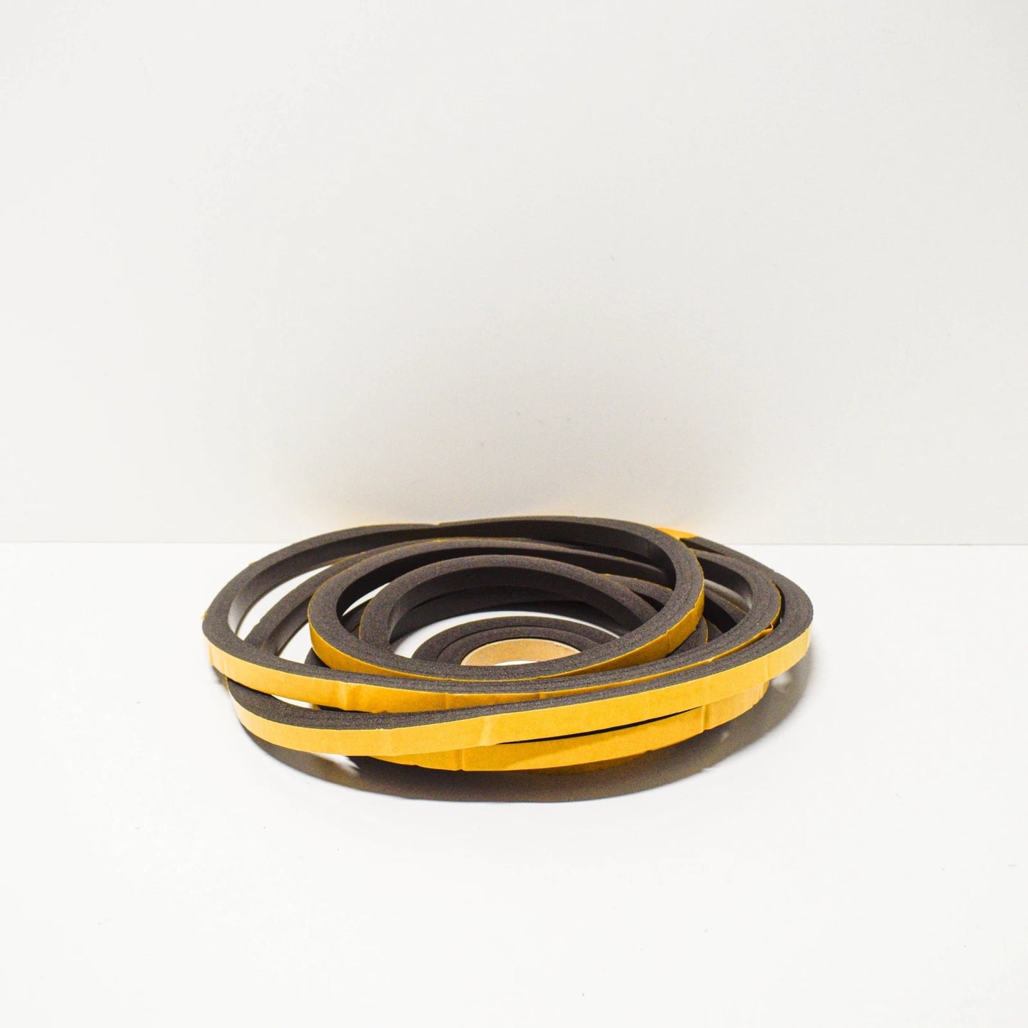 NEW BMW 3 E30 RUBBER TAPE SEAL FOR GRILLE 51131916525 ORIGINAL