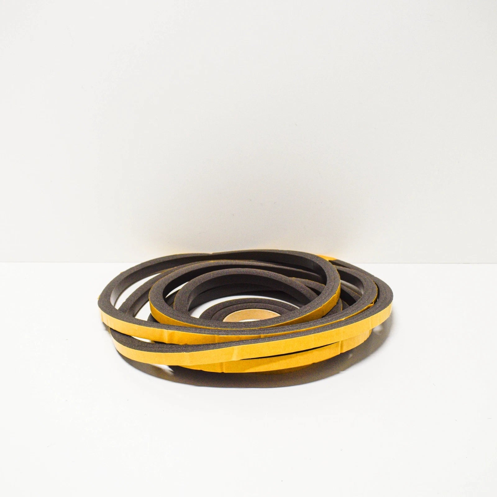 NEW BMW 3 E30 RUBBER TAPE SEAL FOR GRILLE 51131916525 ORIGINAL