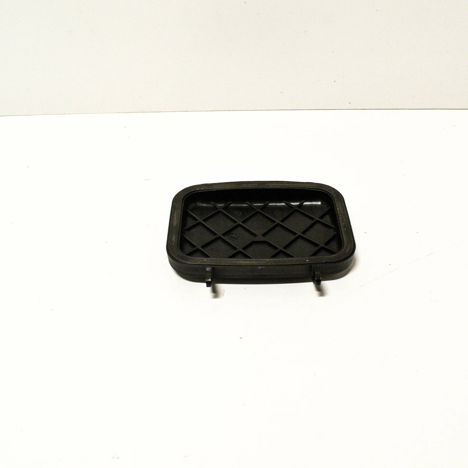 NEW AUDI Q5 8R HEADLIGHT OUTER CAP COVER 8R0941158