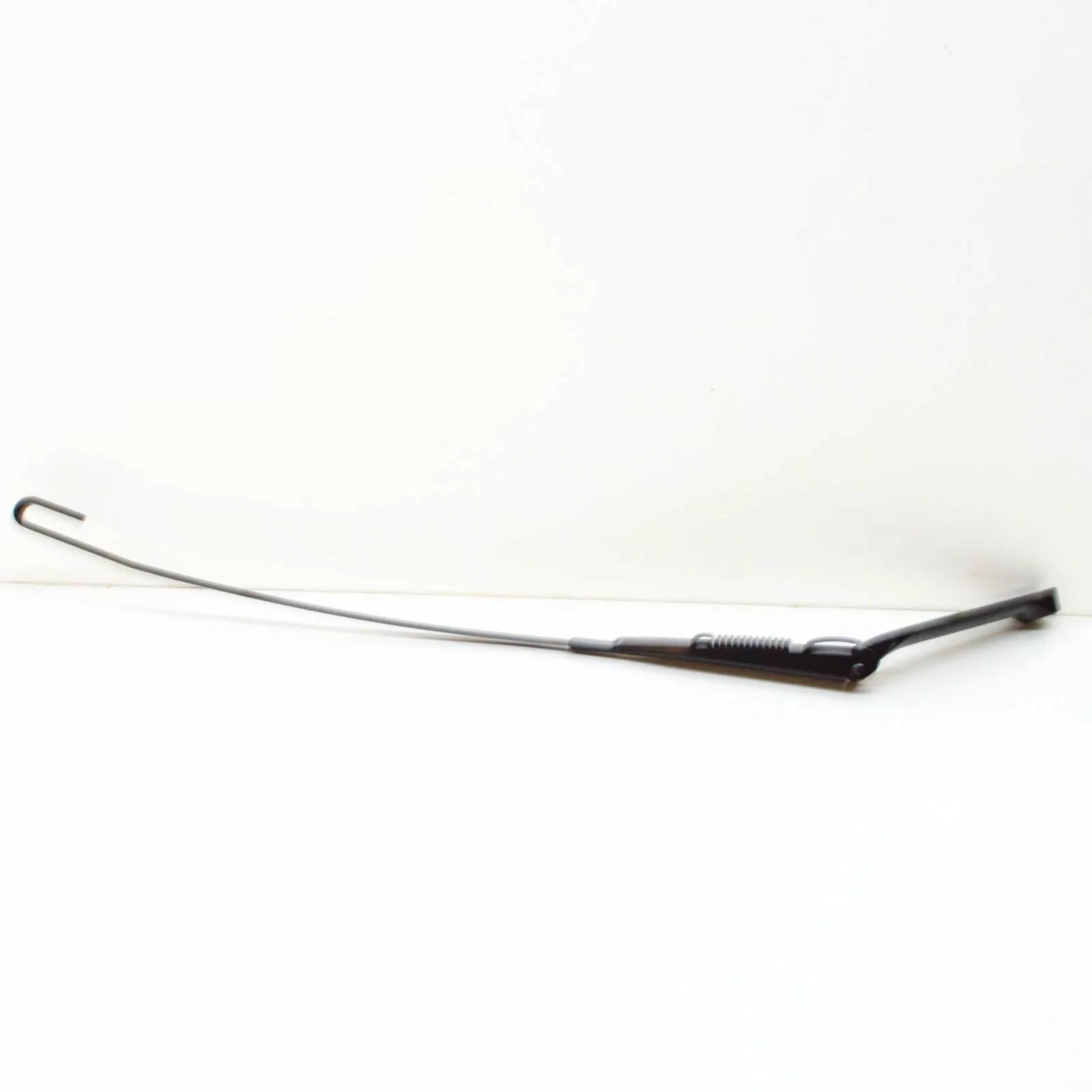 NEW BMW 3 E36 FRONT RIGHT WINDSHIELD WIPER ARM 61618360412 8360412 LHD ORIGINAL