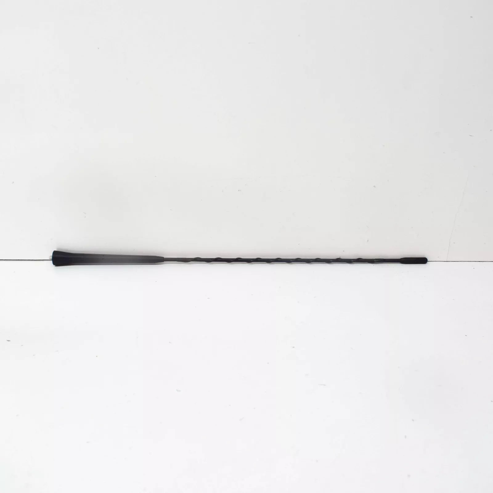 NEW BMW 3 CABRIO E46 RADIO ANTENNA 65206902689 6902689 ORIGINAL