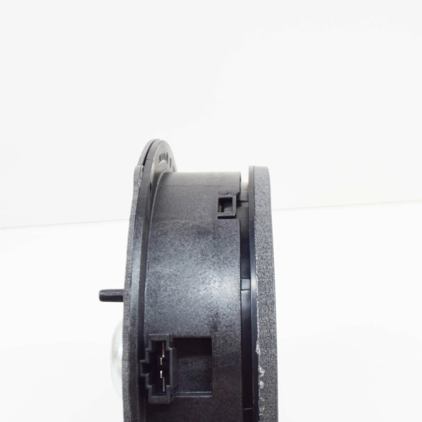 NEW AUDI A4 B8 FRONT DOOR MID-RANGE BASS LOUDSPEAKER 8T0035415A