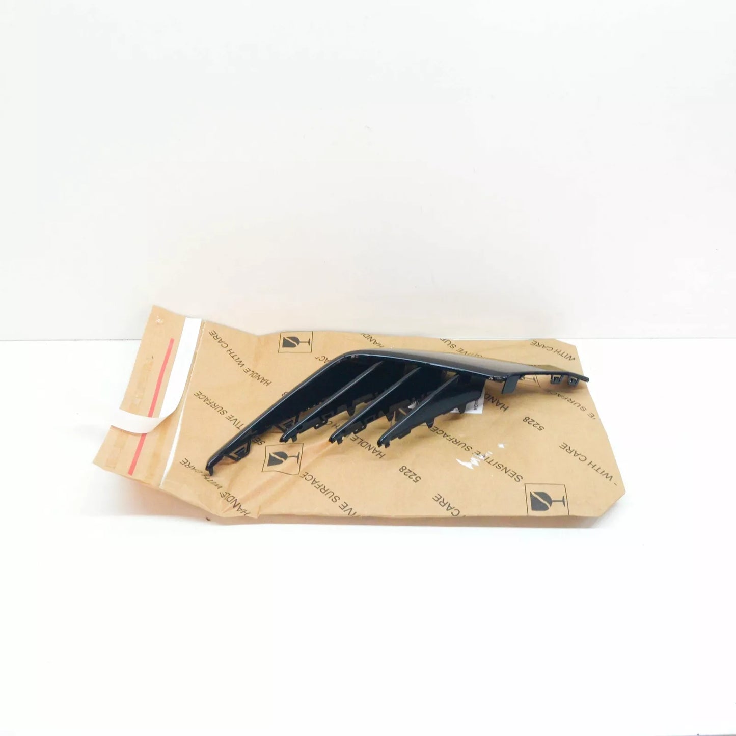 NEW VW GOLF MK7 FRONT BUMPER LEFT VENT GRILLE 5G0807027041 ORIGINAL