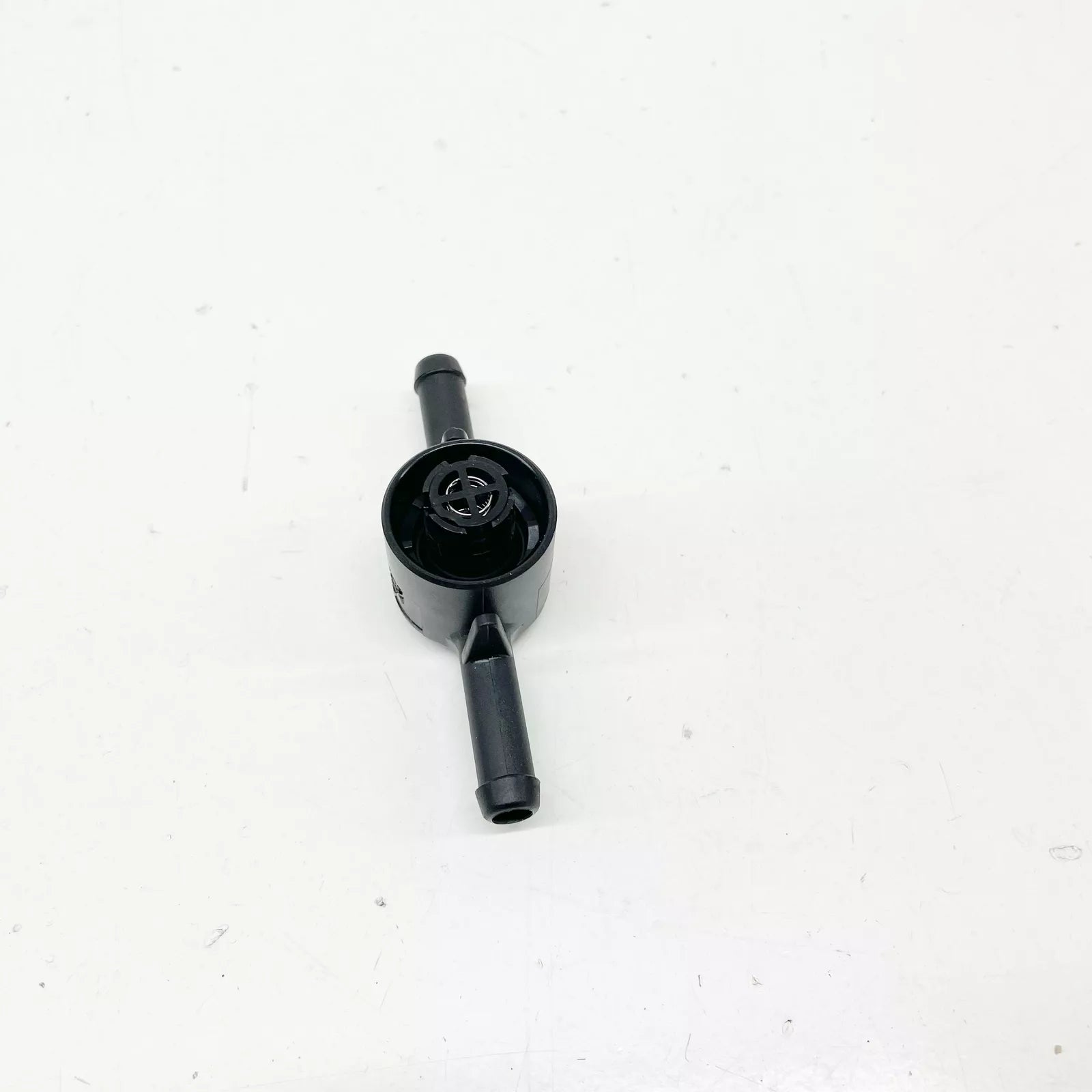 NEW AUDI A6 C6 FUEL PREHEATER VALVE 057127247K