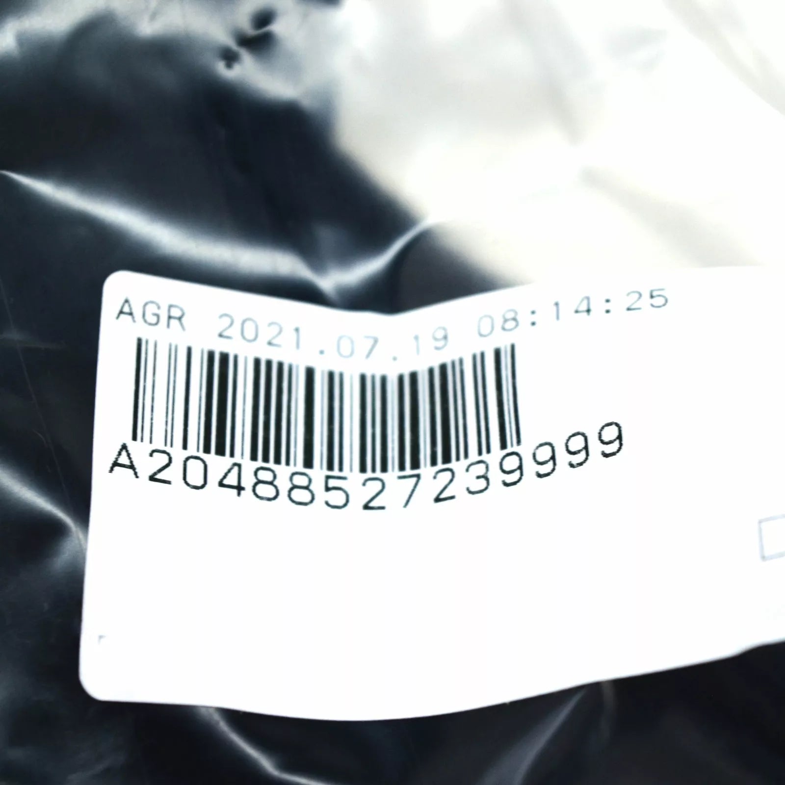 NEW MB C W204 FRONT BUMPER LEFT WHEEL ARCH COVER A20488527239999 ORIGINAL