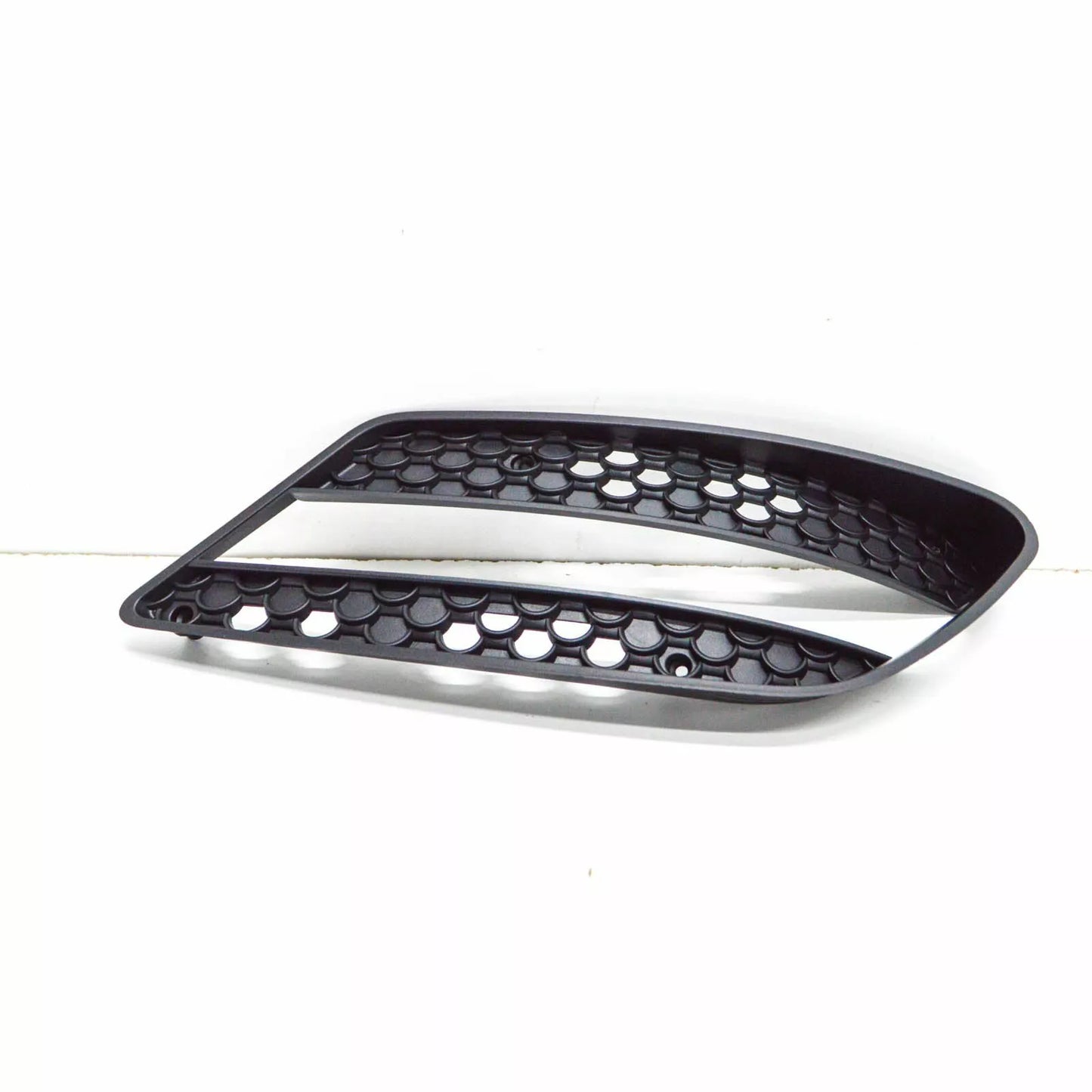 NEW MERCEDES-BENZ C W204 FRONT BUMPER RIGHT GRILLE A2048850753