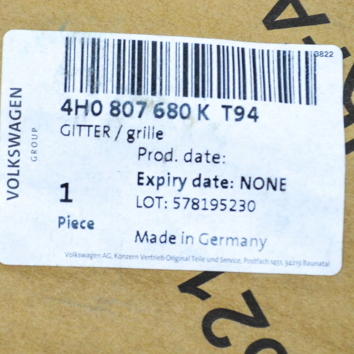 NEW AUDI A8 4H FRONT BUMPER RIGHT LOWER GRILLE 4H0807680KT94