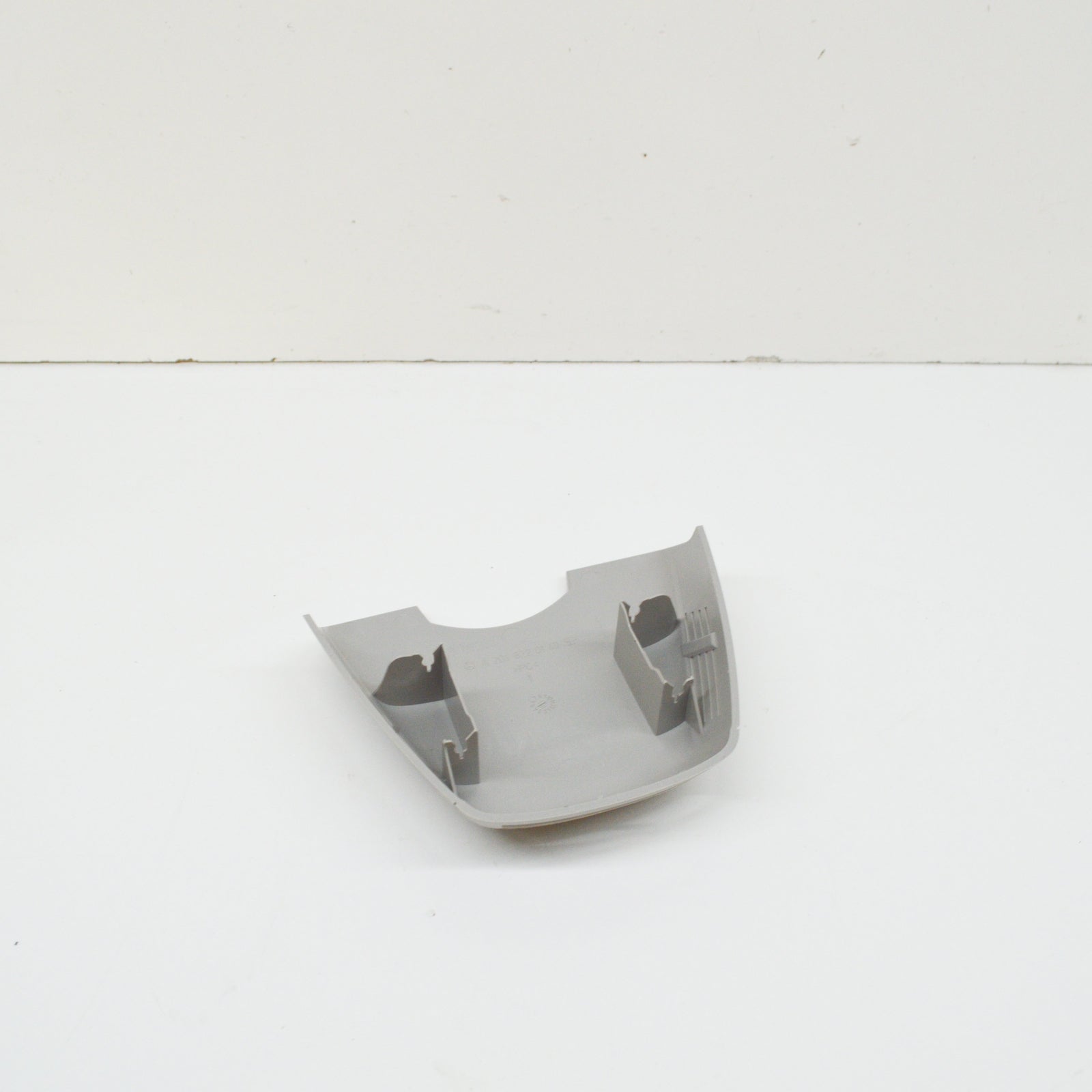 NEW MERCEDES-BENZ E W212 RAIN/LIGHT SENSOR COVER A20482201407E94 ORIGINAL