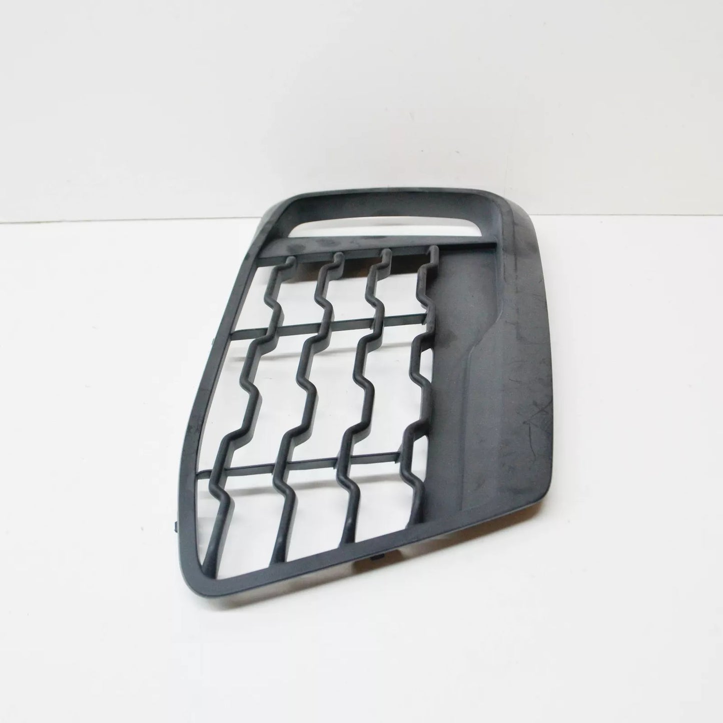 NEW BMW X1 F48 FRONT M SPORT BUMPER RIGHT GRILLE 51118059890 8059890 2015