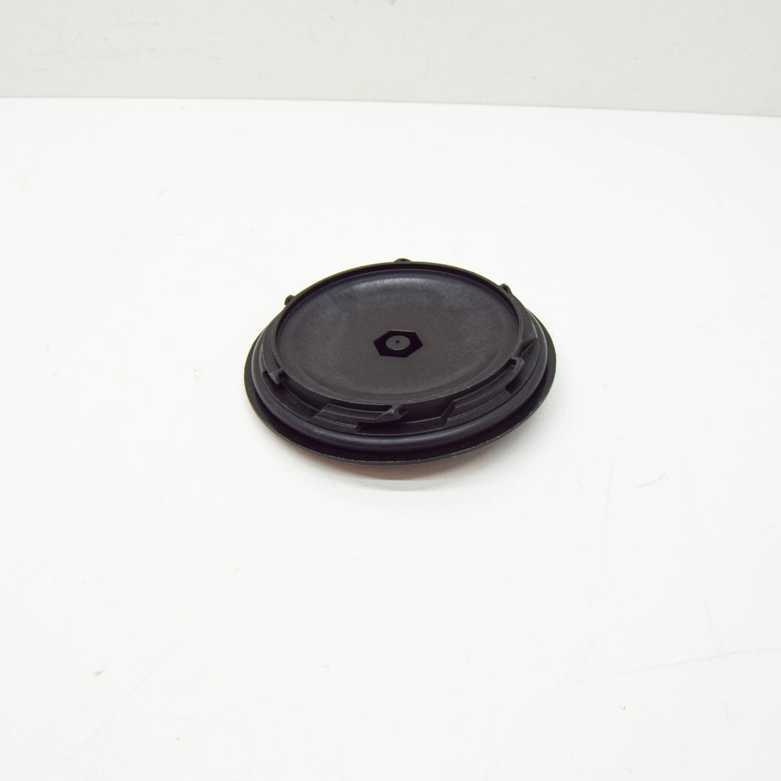 new skoda superb mk3 dipped headlight cover cap trim 3v0941607 original