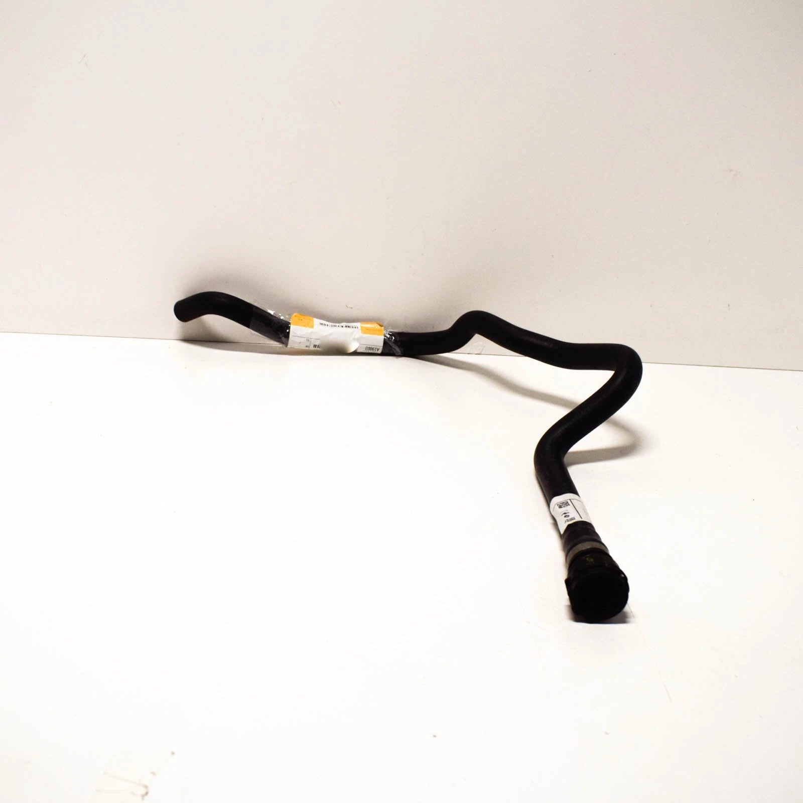 NEW BMW 5 E39 HEATER HOSE PIPE 64218378369 8378369 3.0 PETROL ORIGINAL