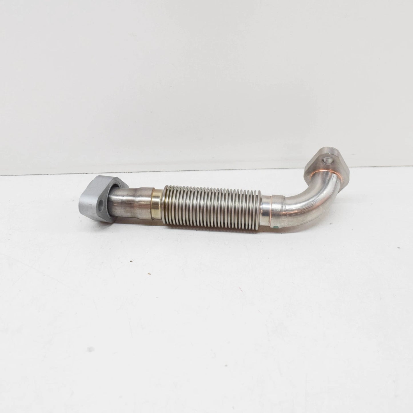 NEW BMW E39 E46 SEDAN EMISSION REDUCTION COOLING PIPE 2247881 11712247881