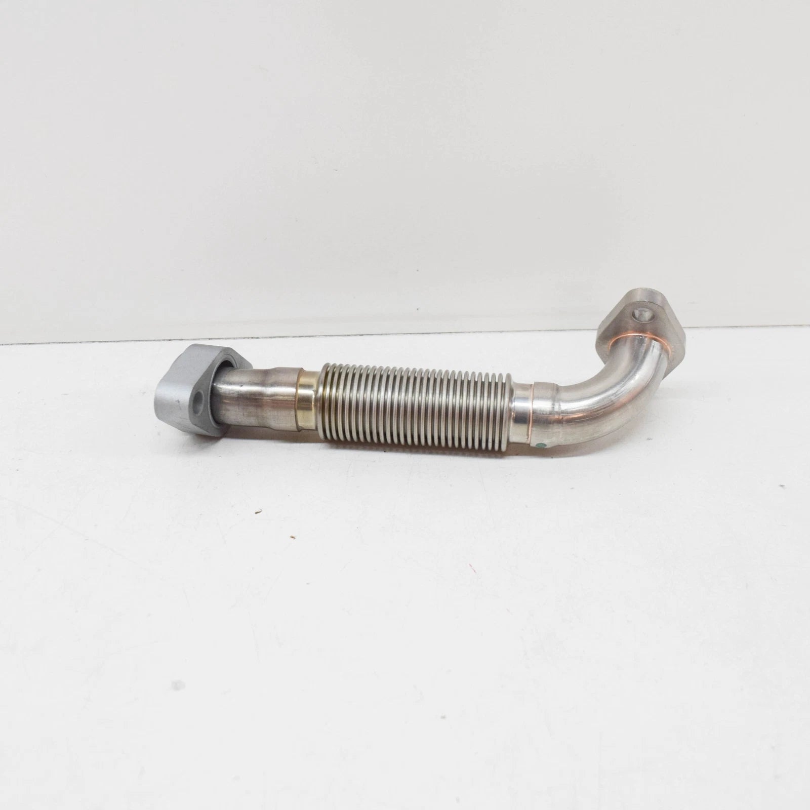 NEW BMW E39 E46 SEDAN EMISSION REDUCTION COOLING PIPE 2247881 11712247881