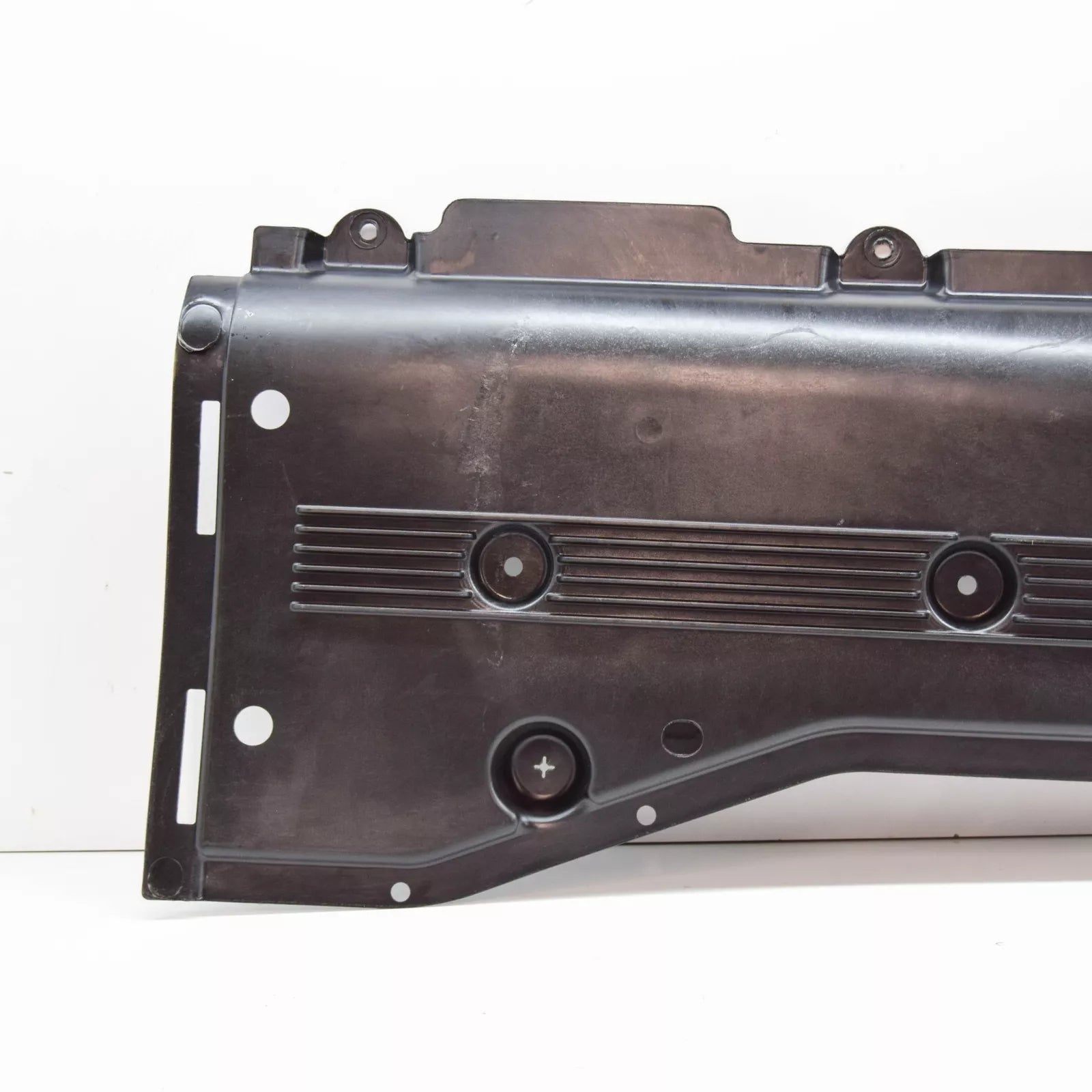 NEW MERCEDES-BENZ GLE W167 RIGHT UNDER MAIN FLOOR COVER A1676803200 ORIGINAL