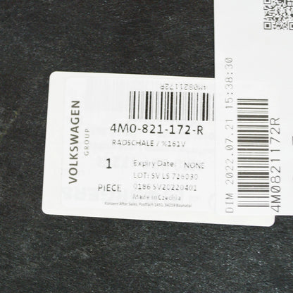 NEW AUDI Q7 4M FRONT RIGHT WHEEL HOUSING LINER FRONT PART 4M0821172R ORIGINAL