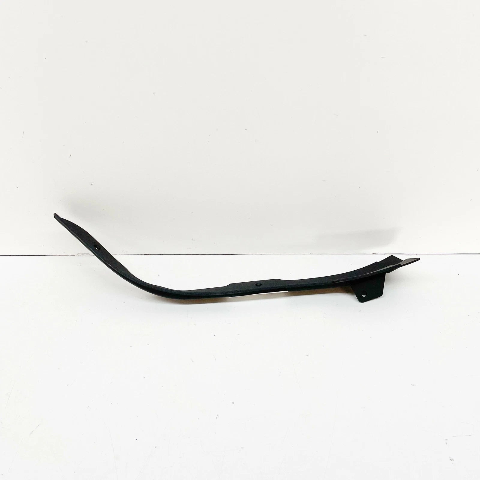 NEW AUDI A8 D4 FRONT BUMPER SIDE INNER WHEEL SPOILER 4H0853888B ORIGINAL