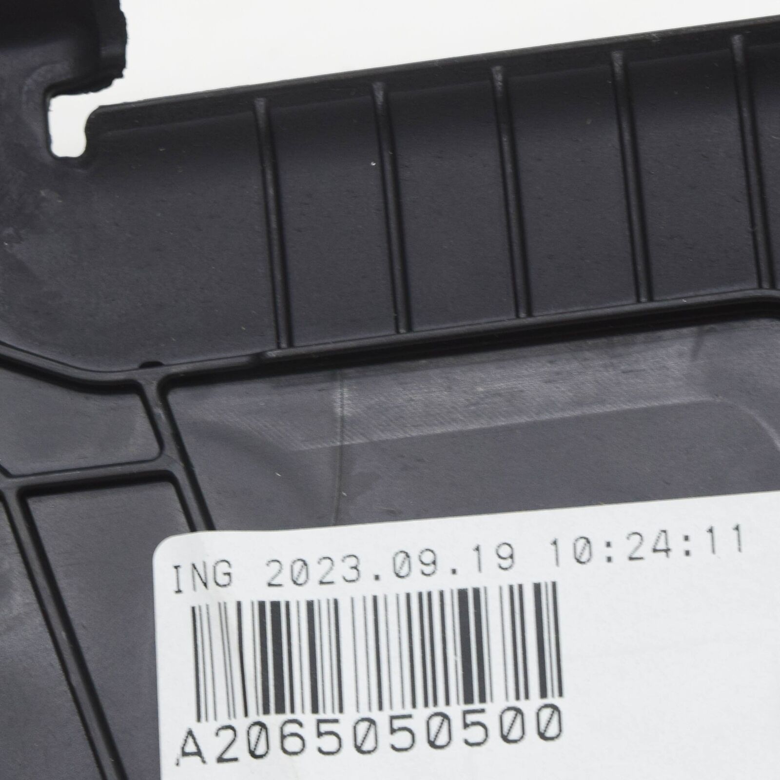 NEW MERCEDES-BENZ C W206 LEFT RADIATOR AIR DUCT A2065050500 ORIGINAL