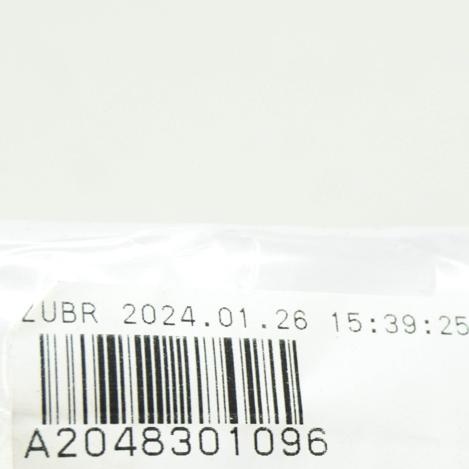 NEW MERCEDES-BENZ E CABRIO A207 ENGINE WATER COOLANT HOSE A2048301096 ORIGINAL