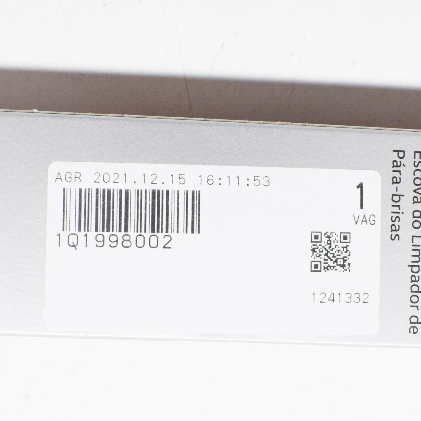 NEW VW EOS 1F7 FRONT WIPER BLADE SET 1Q1998002 LHD