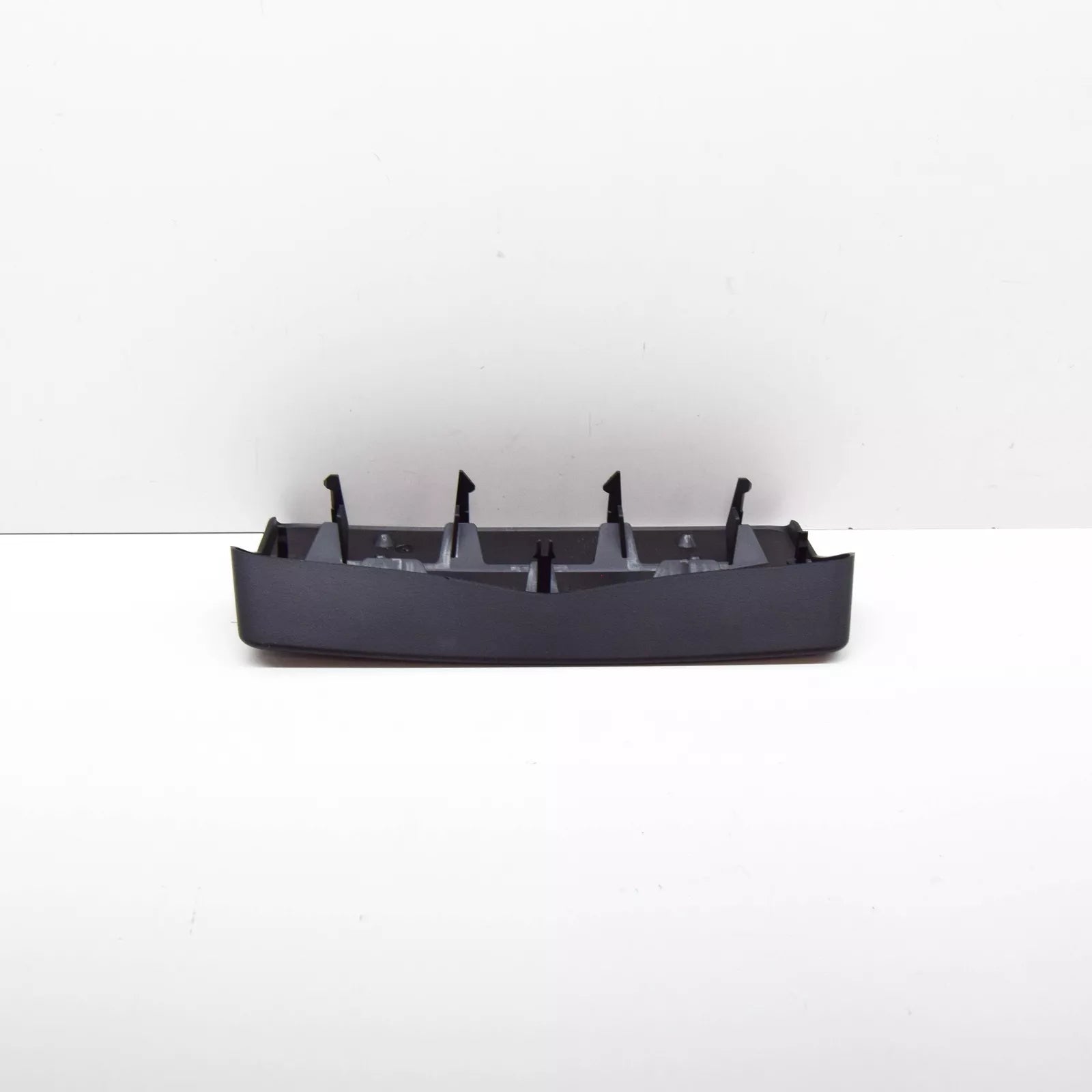 NEW MERCEDES-BENZ E W213 FRONT BUMPER LICENSE PLATE BRACKET A2138859100 ORIGINAL