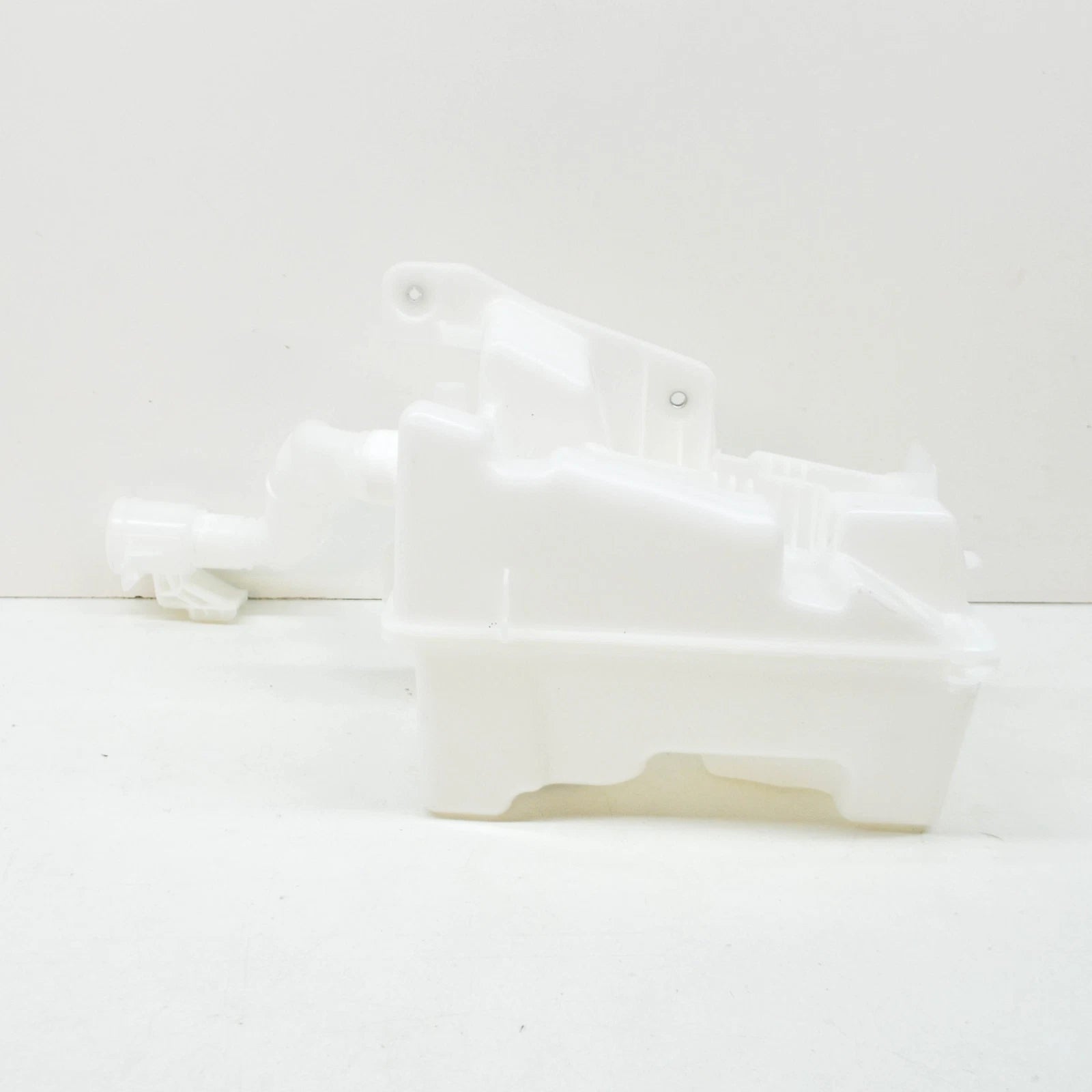 NEW VOLKSWAGEN GOLF MK7 WINDSHIELD WASHER RESERVOIR TANK 5G0955453AE ORIGINAL