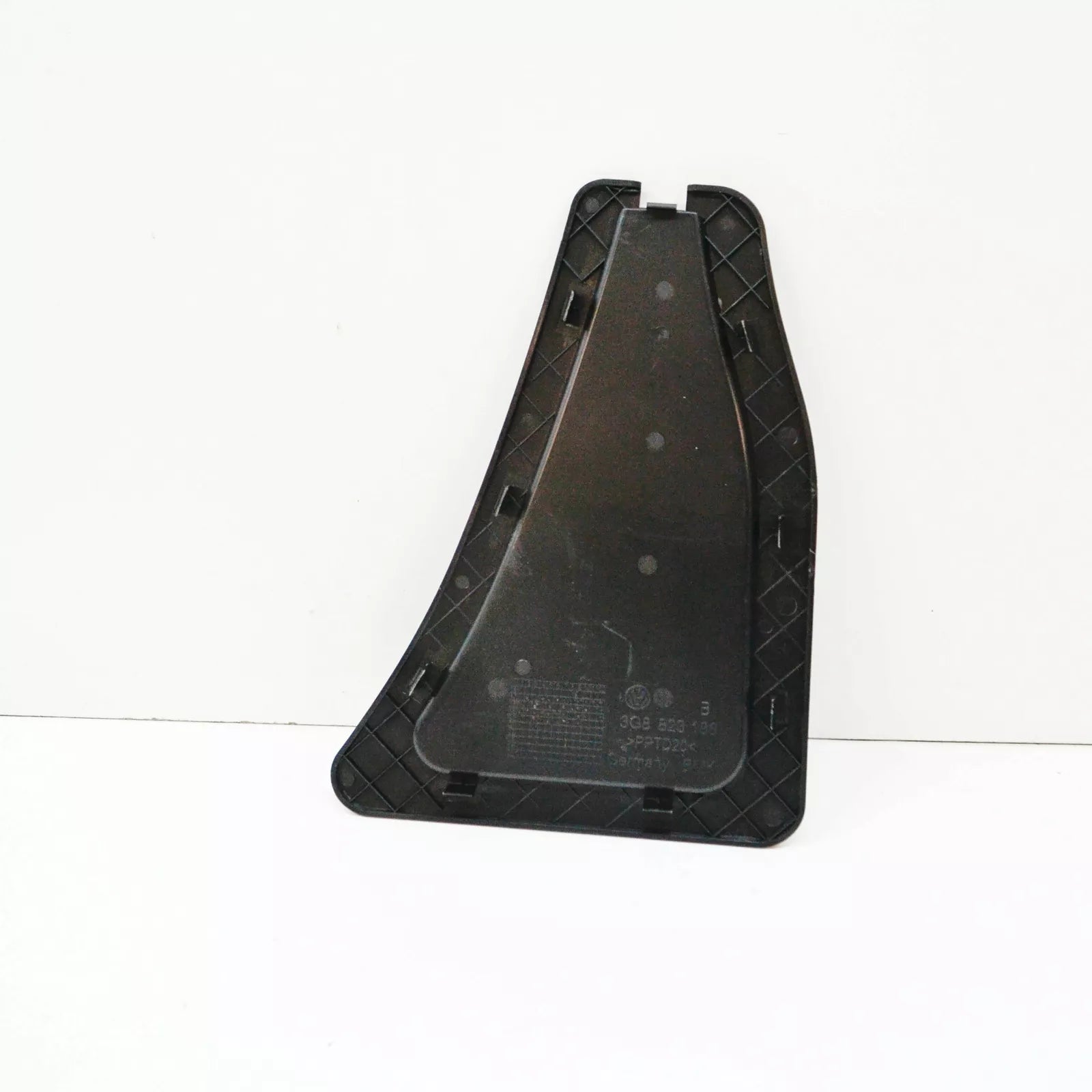 NEW VOLKSWAGEN ARTEON 3H7 FRONT BPNNET HOOD RIGHT HINGE COVER 3G8823188B