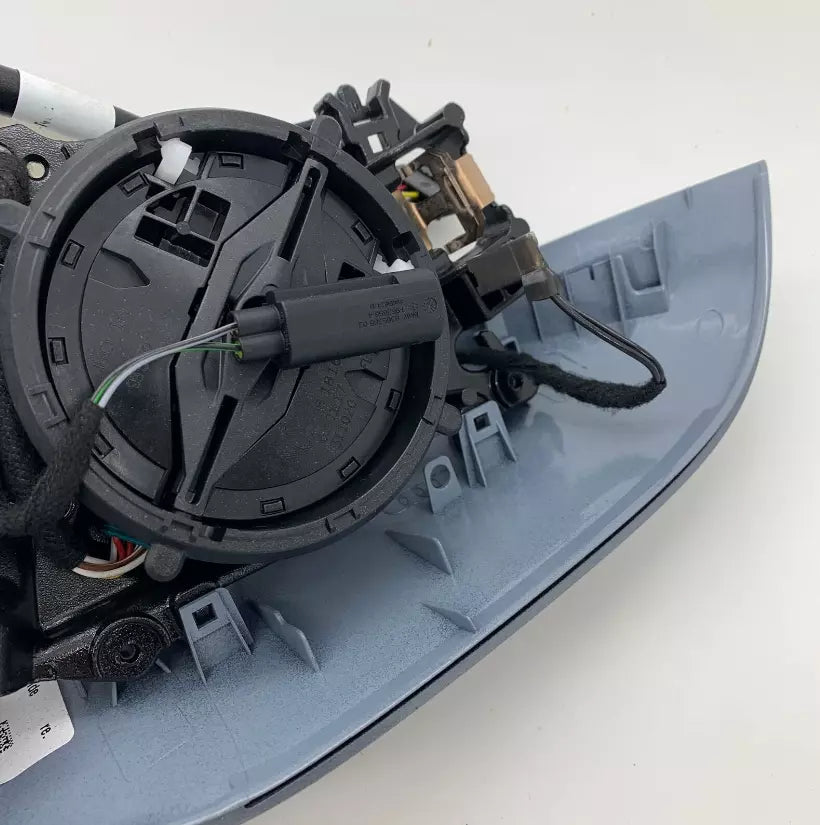 NEW AUDI A7 SPORTBACK 4G FRONT RIGHT MIRROR MOUNTING 4G8858532GGRU ORIGINAL