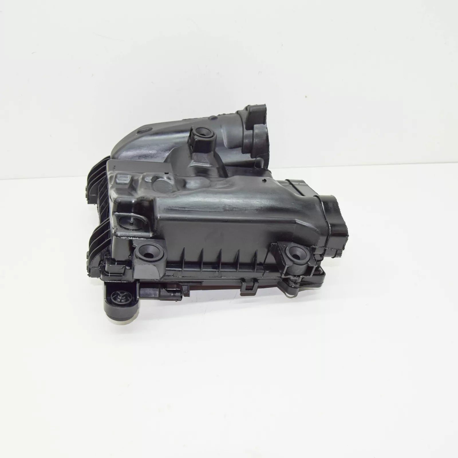 NEW MERCEDES-BENZ GLE W166 AIR FILTER BOX RIGHT A2760904001 ORIGINAL