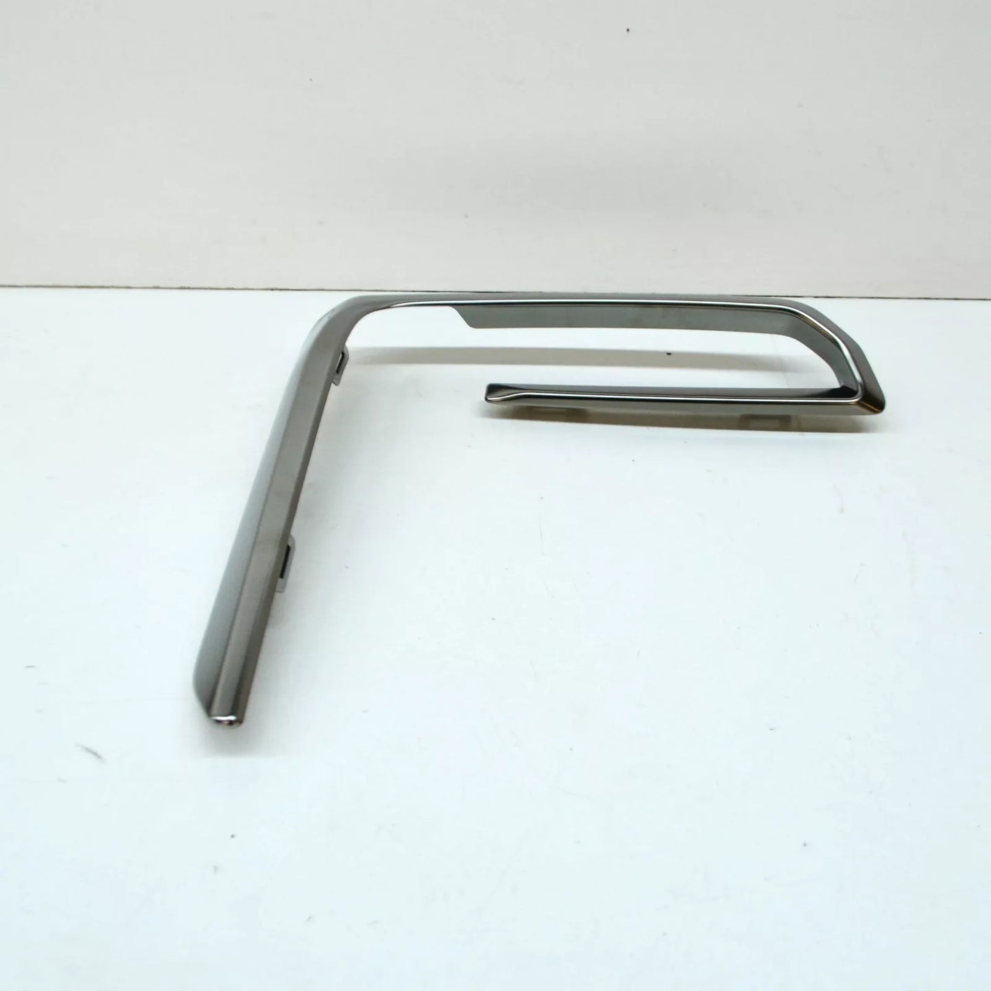 NEW BMW X5 G05 FRONT M BUMPER LEFT SIDE GRILLE TRIM 51118092669 GENUINE