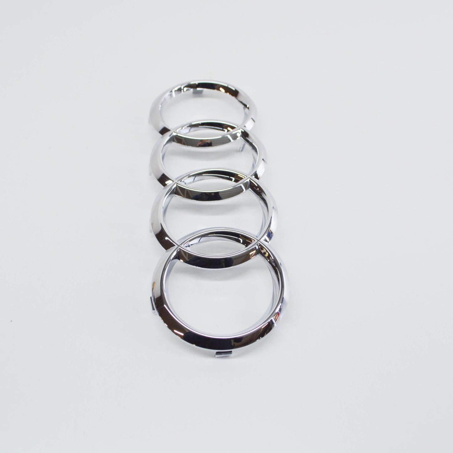 NEW AUDI RS7 SPORTBACK 4K8 FRONT RADIATOR GRILLE BADGE 4K88536052ZZ ORIGINAL