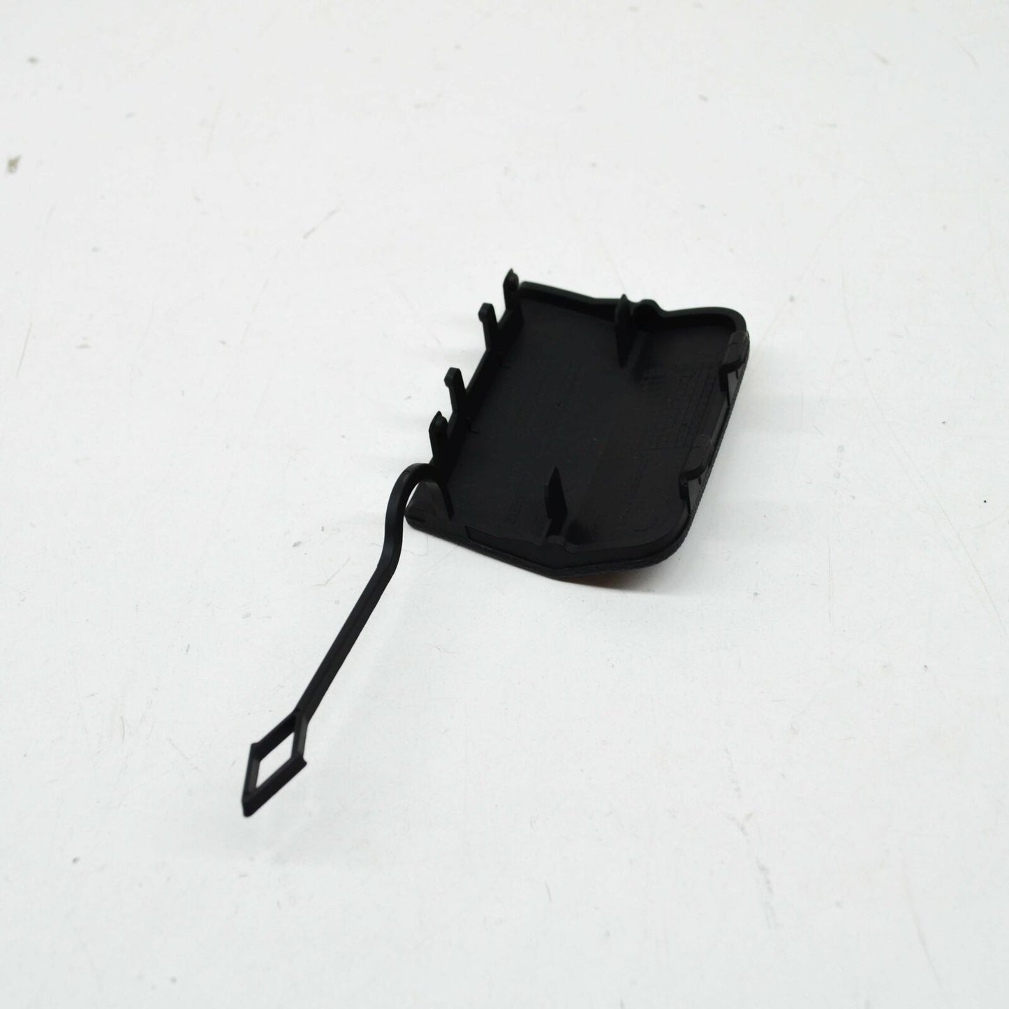 NEW MERCEDES-BENZ GLA X156 REAR BUMPER TOW HOOK EYE COVER A1568854601 ORIGINAL