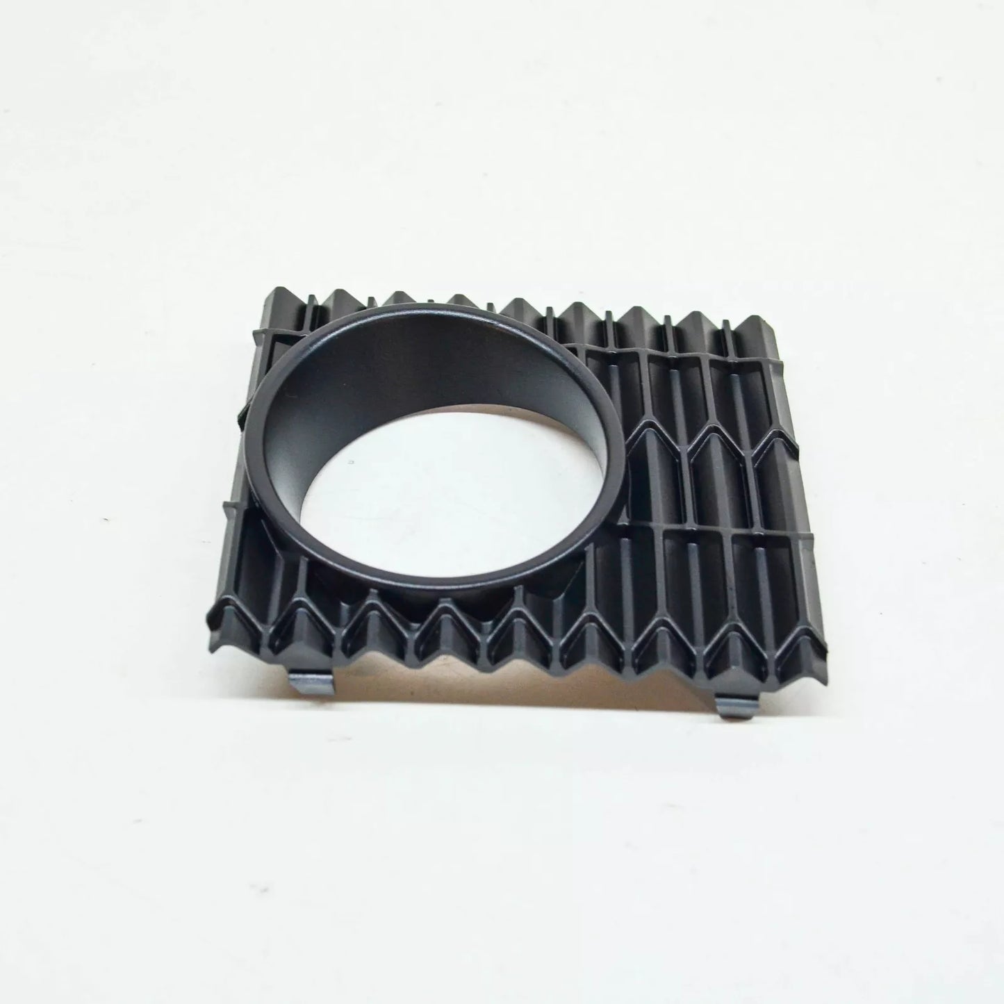 NEW BMW 3 COUPE E92 M FRONT BUMPER ACC LOWER COVER 51118047404 ORIGINAL