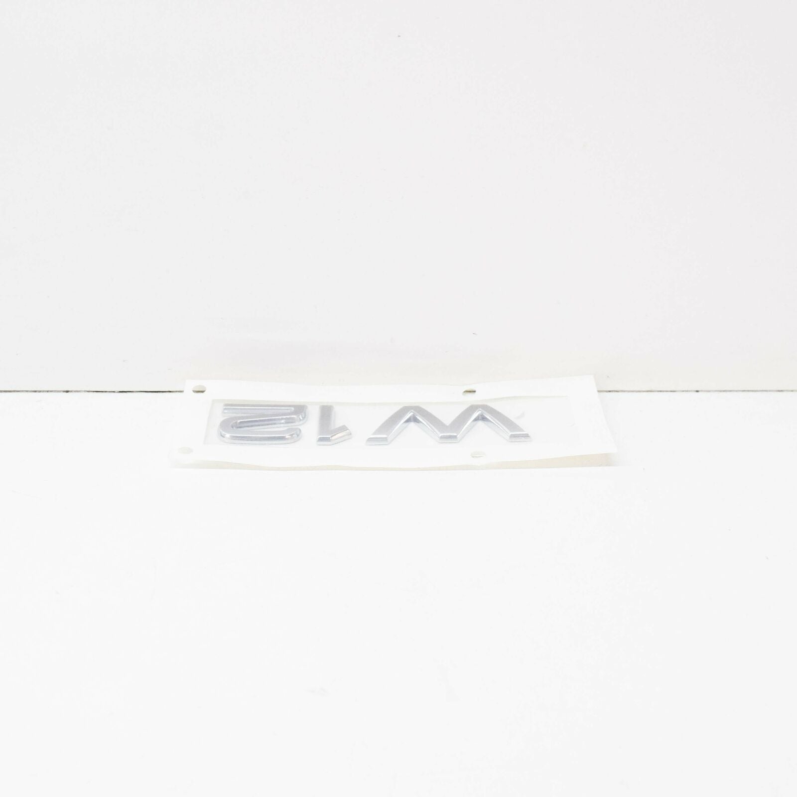 NEW AUDI A8 D4 REAR 'W12' EMBLEM BADGE 4H0853743B2ZZ ORIGINAL