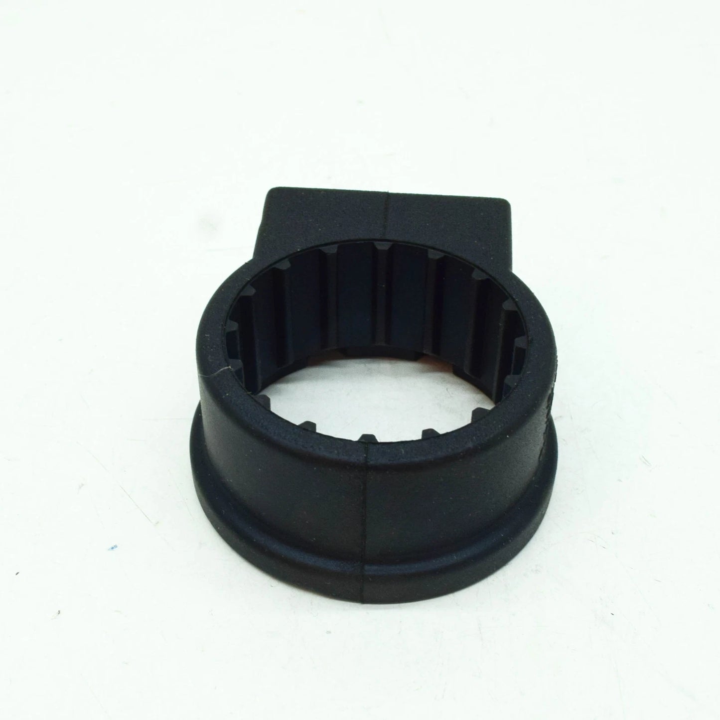 NEW VOLKSWAGEN PASSAT B8 3G AUXILIARY HEATER SUPPORT 5Q0815689 ORIGINAL