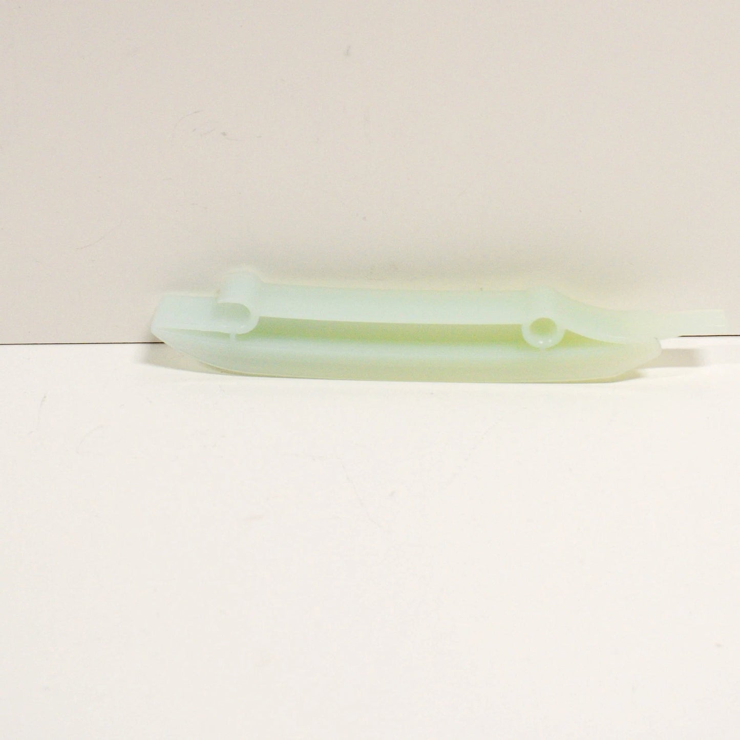 NEW BMW E60 TIMING CHAIN GUIDE RAIL 11312249627 2249627 ORIGINAL