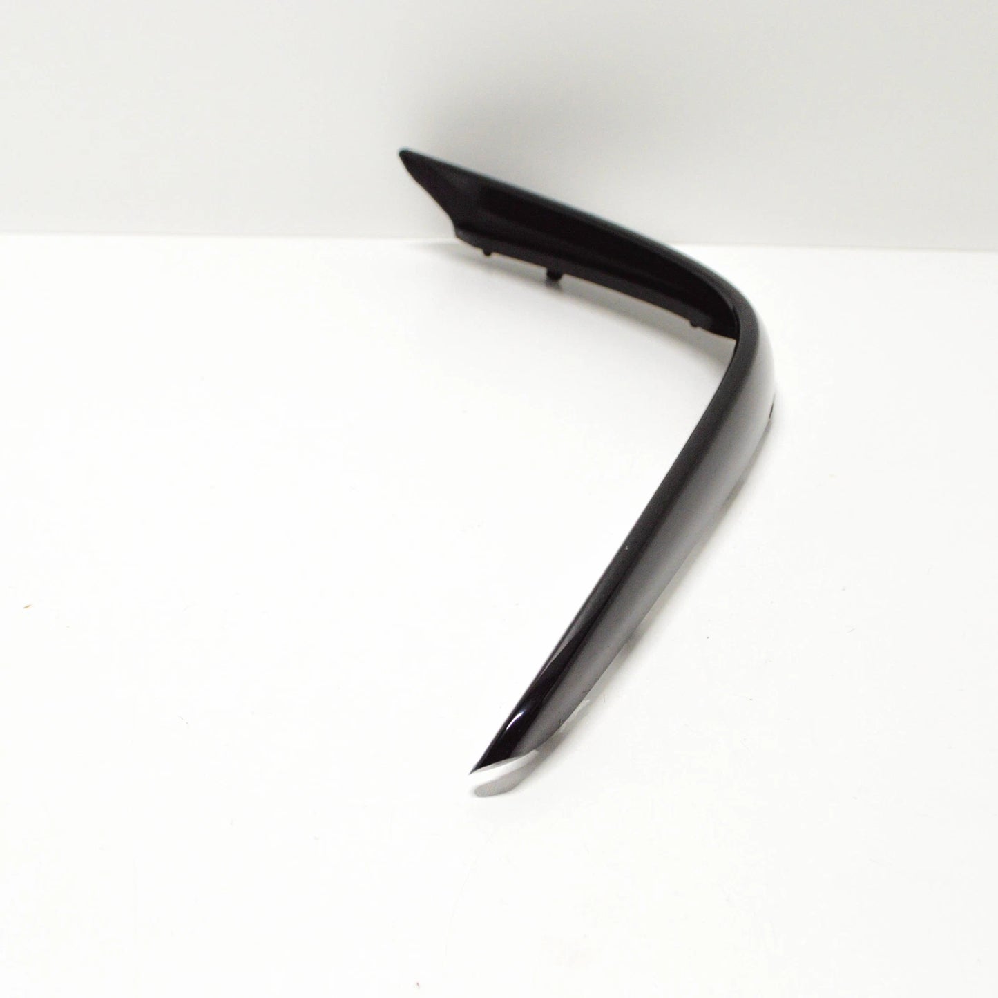 NEW MERCEDES-BENZ GLE C292 FRONT BUMPER RIGHT COVER A292885392228 ORIGINAL