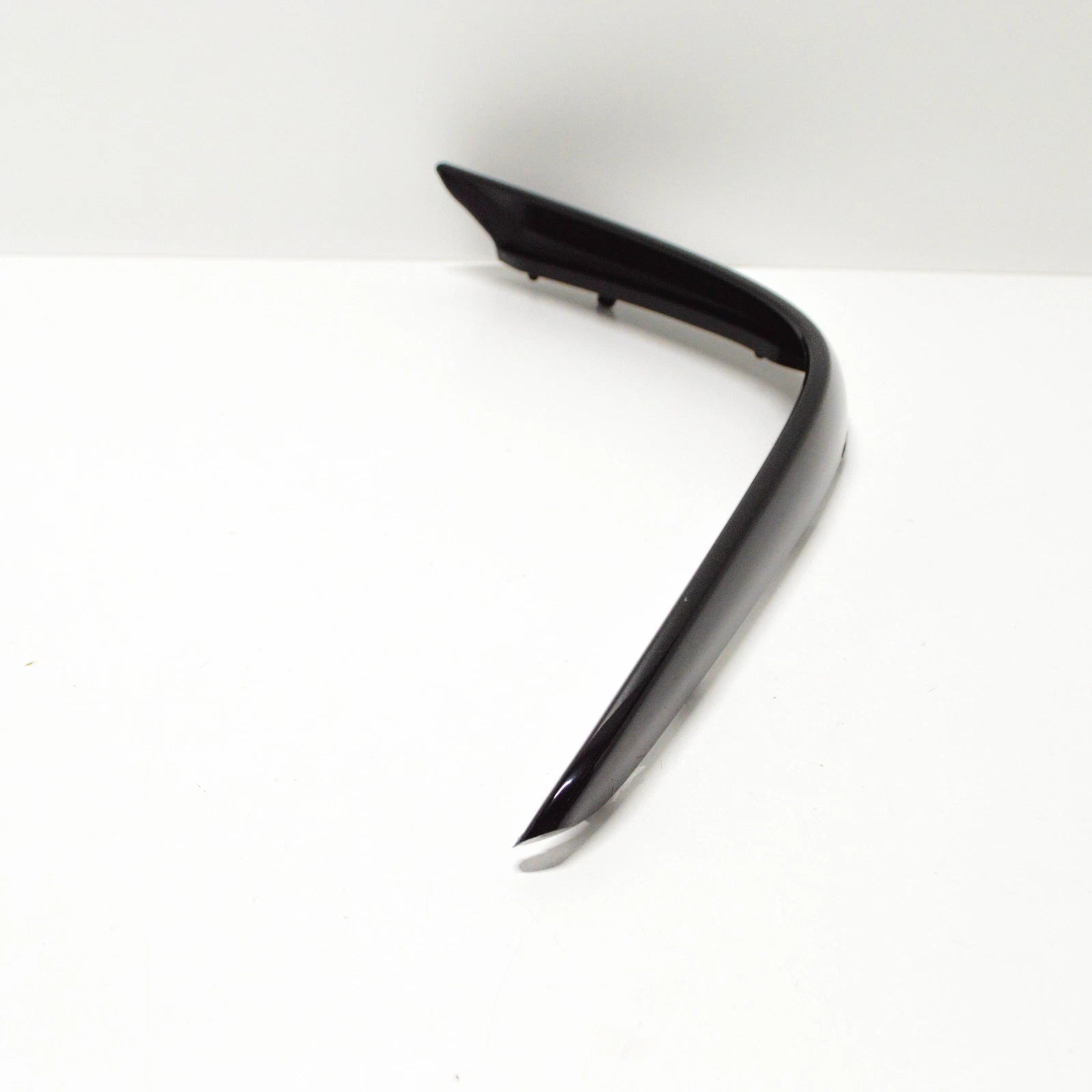 NEW MERCEDES-BENZ GLE C292 FRONT BUMPER RIGHT COVER A292885392228 ORIGINAL