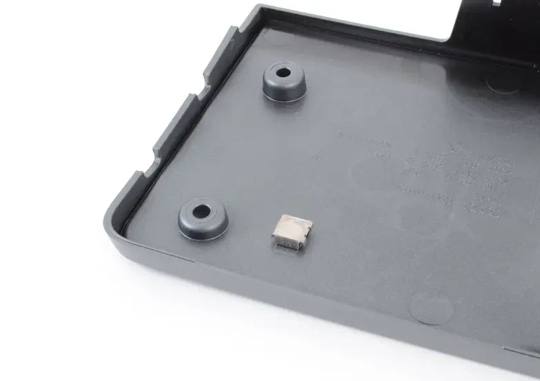 NEW AUDI A6 C7 FRONT BUMPER LICENSE PLATE BRACKET 4G0807285E1RR ORIGINAL