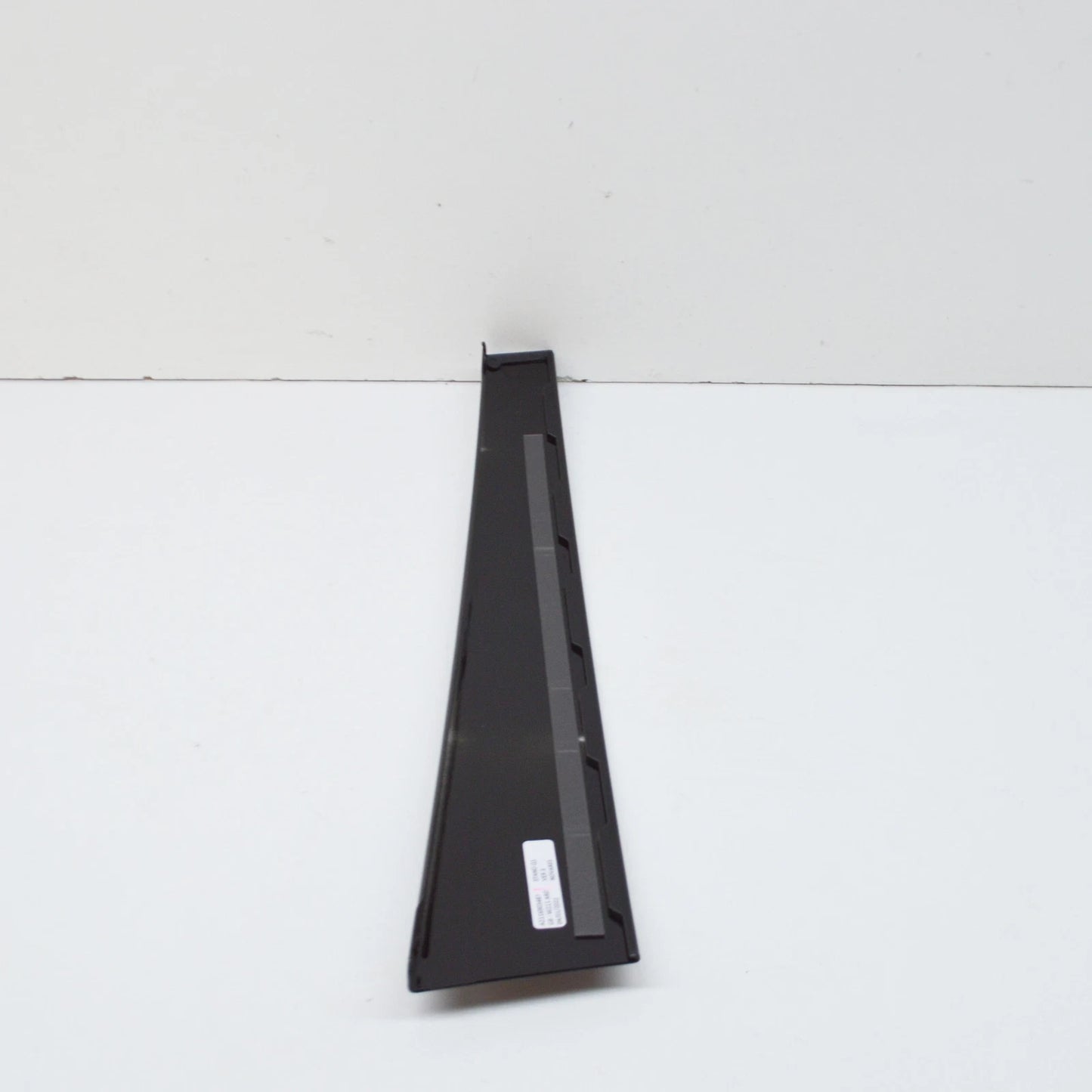 NEW MB E W211 REAR RIGHT DOOR WINDOW FRAME MOULDING A2116903487 ORIGINAL